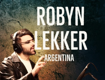 Robyn Lekker NotaRockear.Co